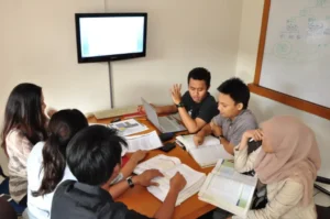 SimPKB: Webinar dan Workshop untuk Guru